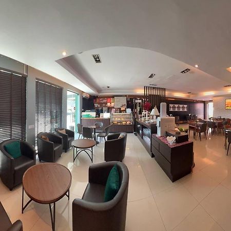Hotel De Leon Lahad Datu Exterior foto